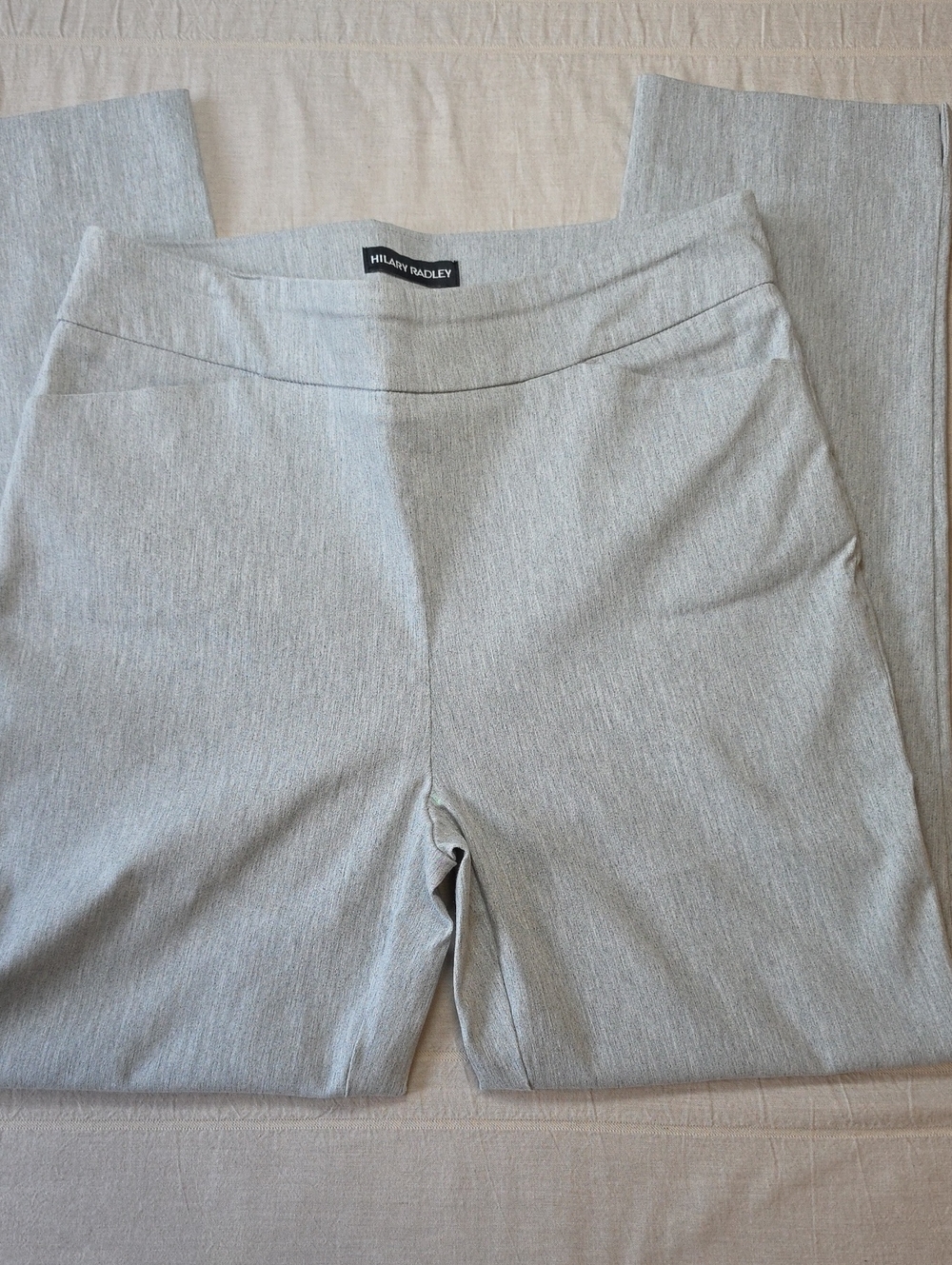 Hilary Radley Pull-On Ankle Pants  Women's Small